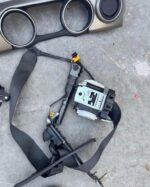 dashboard trim pieces and seatbelt assemblies, for a Jeep Wrangler/Gladiator models - Image 3