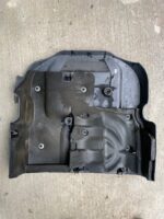 (OEM) Jeep 3.6L V6 engine cover. - Image 2