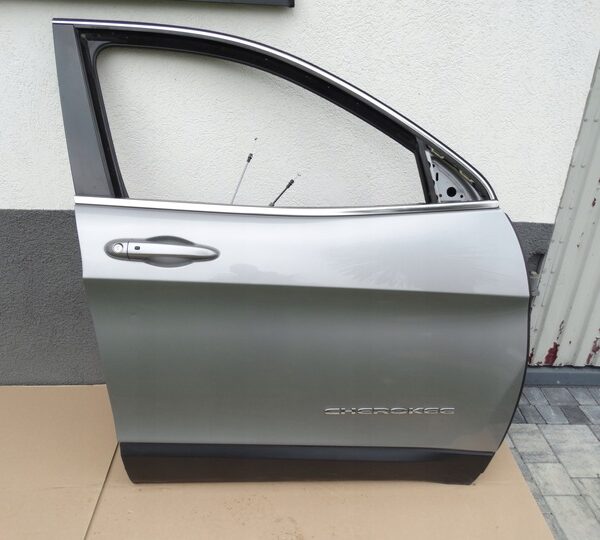 Doors for a Jeep Cherokee (KL) model.  Compatible with model years approximately 2014-2020.