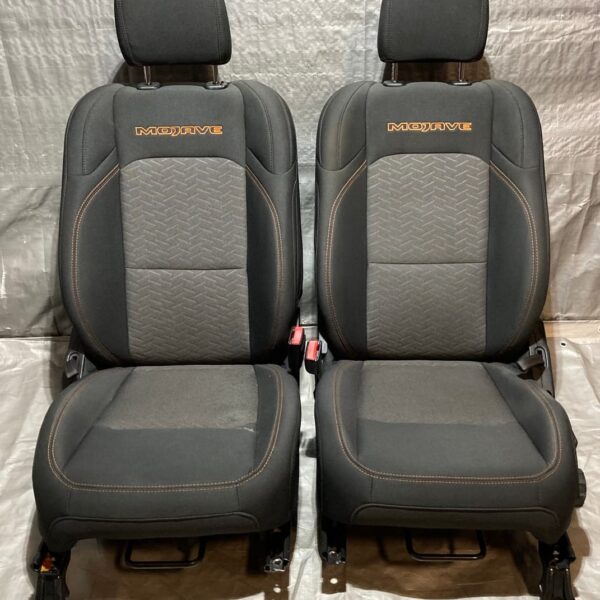 2020-2022 Jeep Gladiator JT Mojave Black Cloth Front Bucket Seats