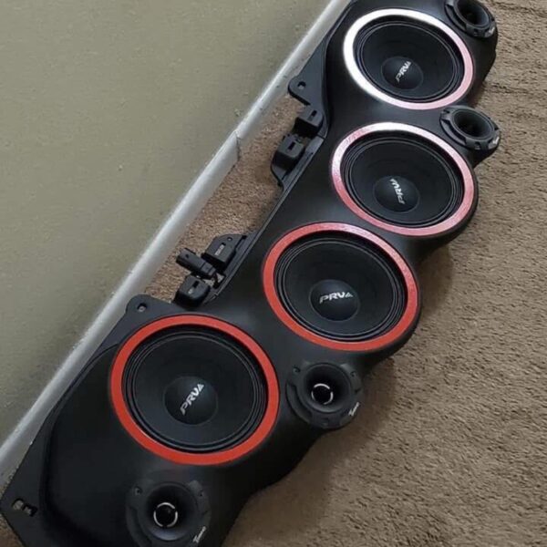 Jeep gladiator speaker and hardware